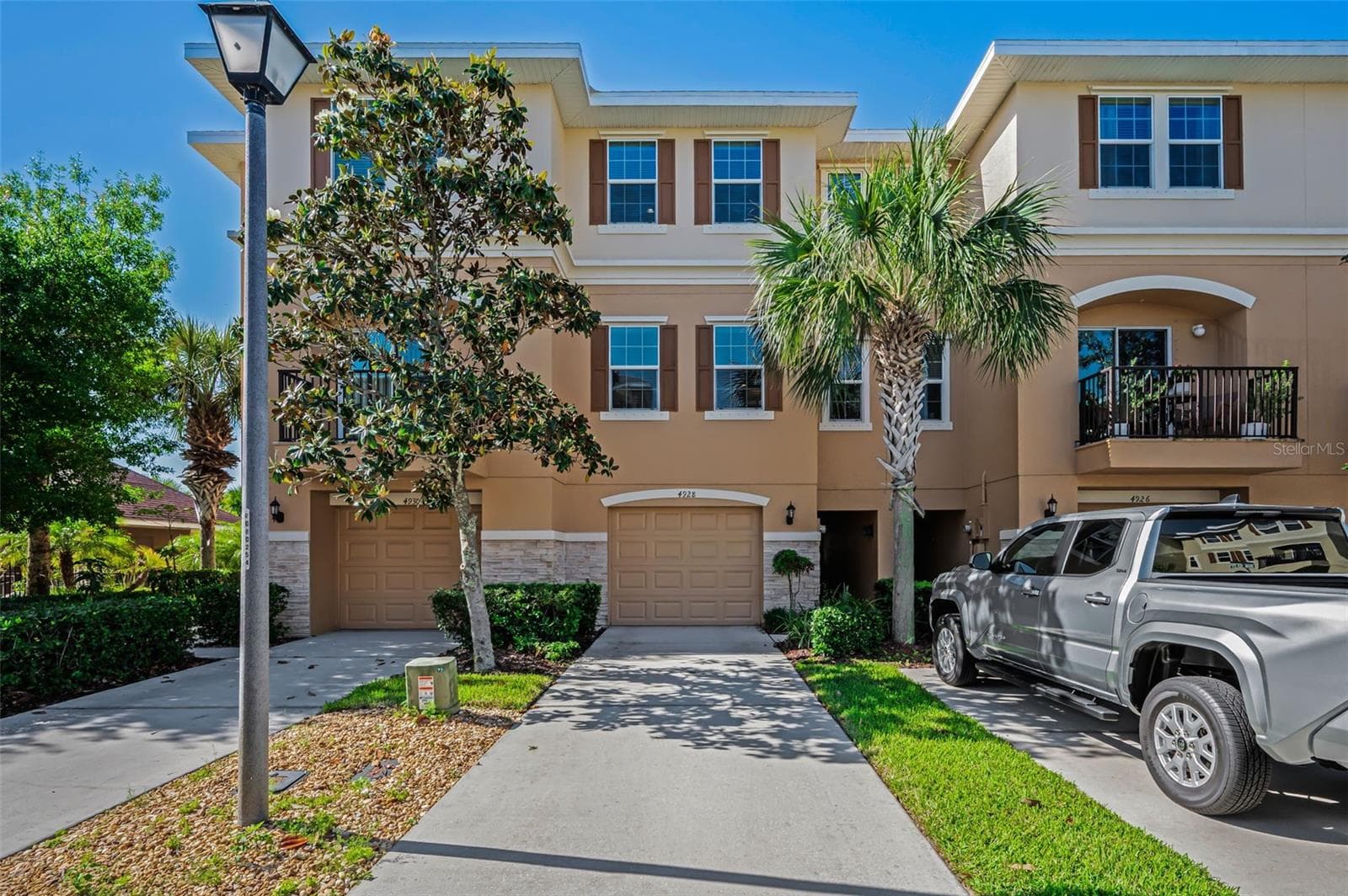 4928 Hammerhead Dr photo 4