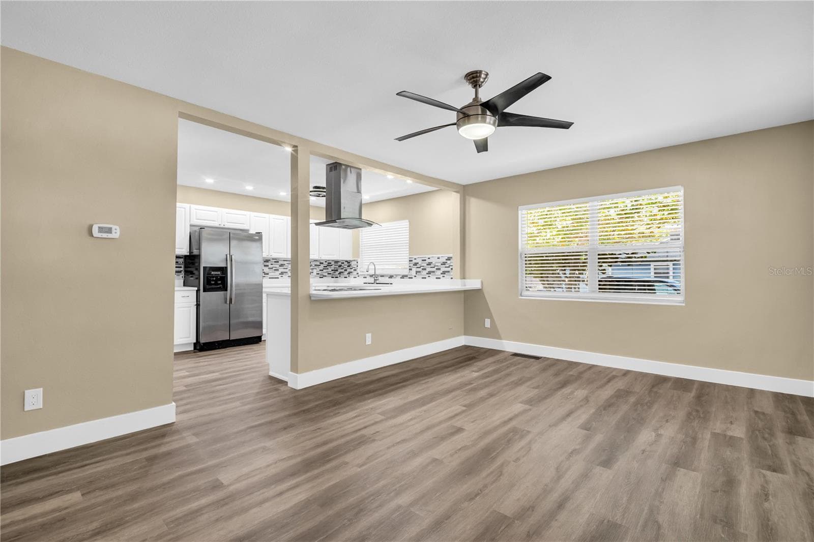 1001 Jasmine Way photo 5