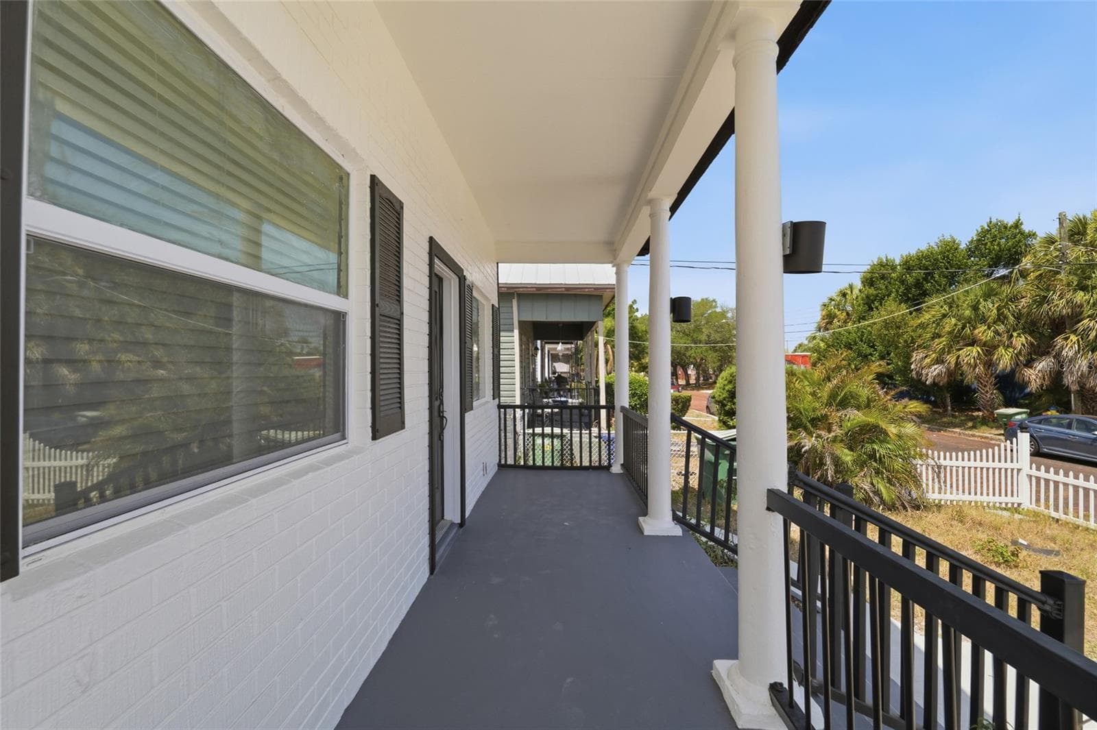 2120 W Nassau St photo 4