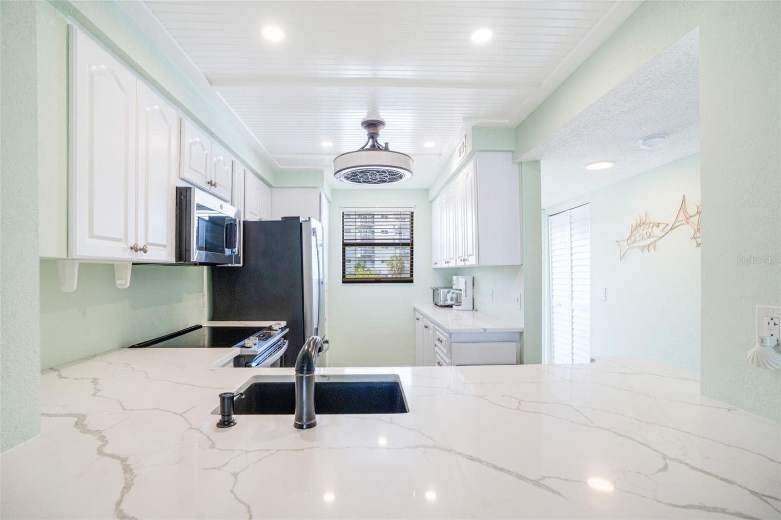 18304 Gulf Blvd #105 photo 5