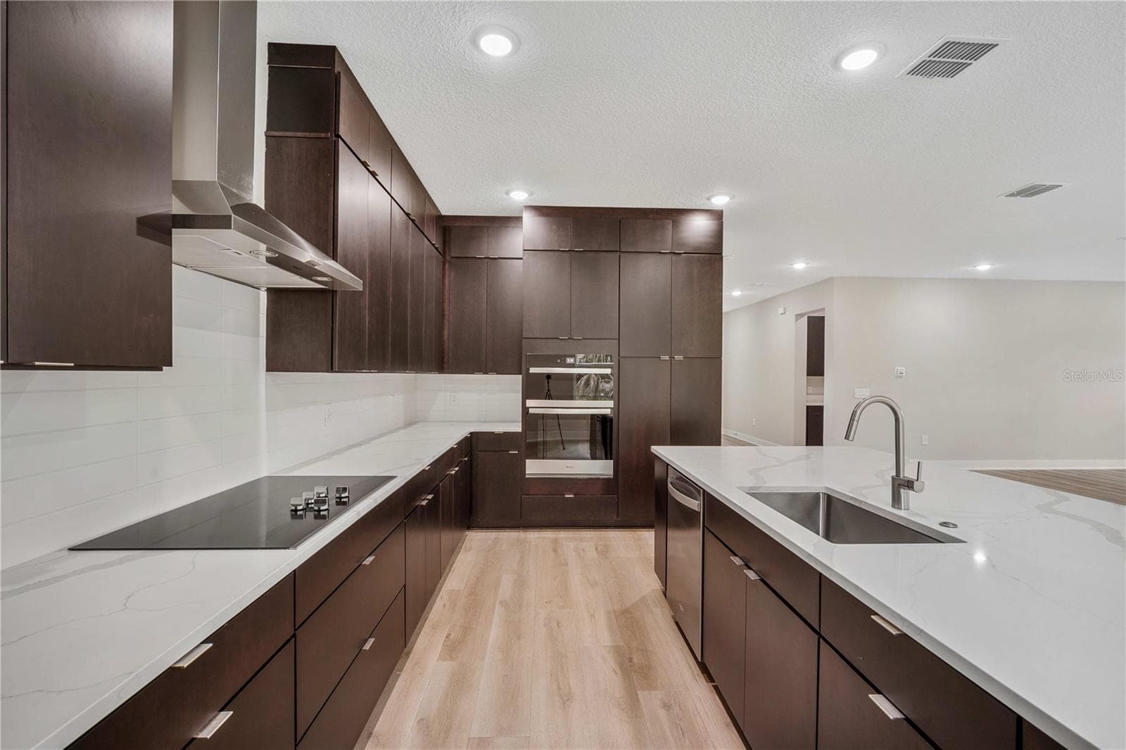 3310 W Rogers Ave photo 4
