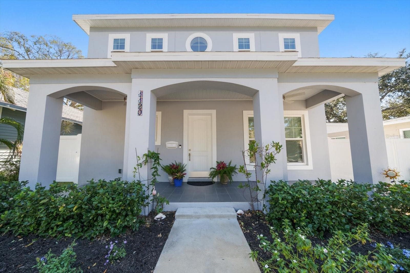 1120 24th Ave N