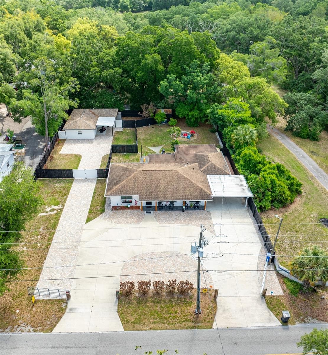 16903 Hanna Road photo 3