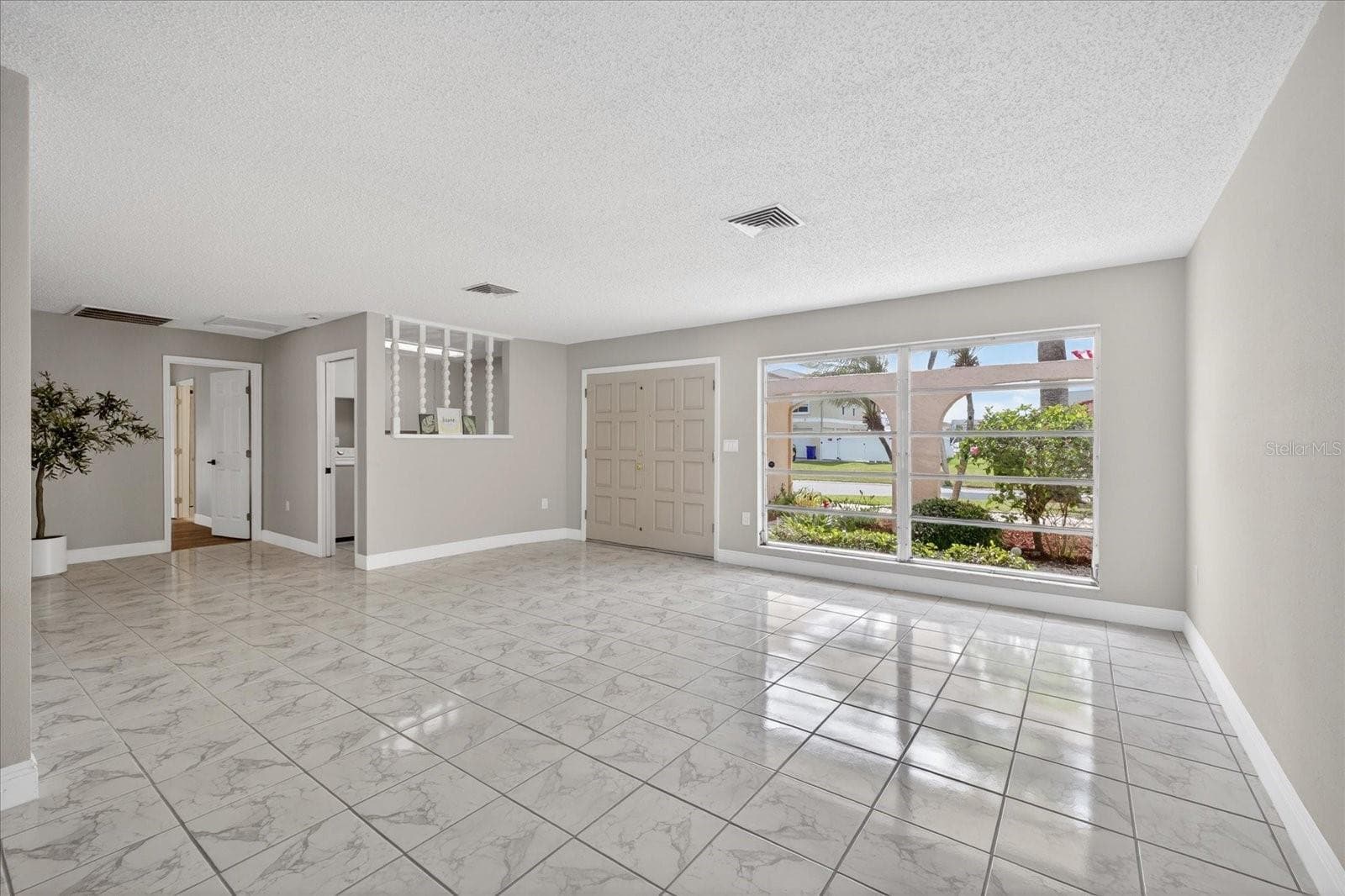 5110 Porpoise Pl photo 4