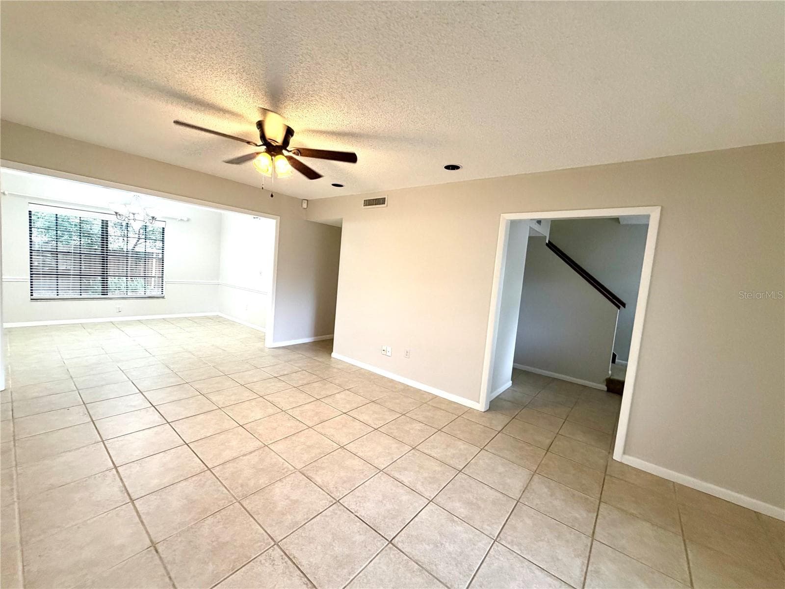 14904 Lake Forest Dr photo 4