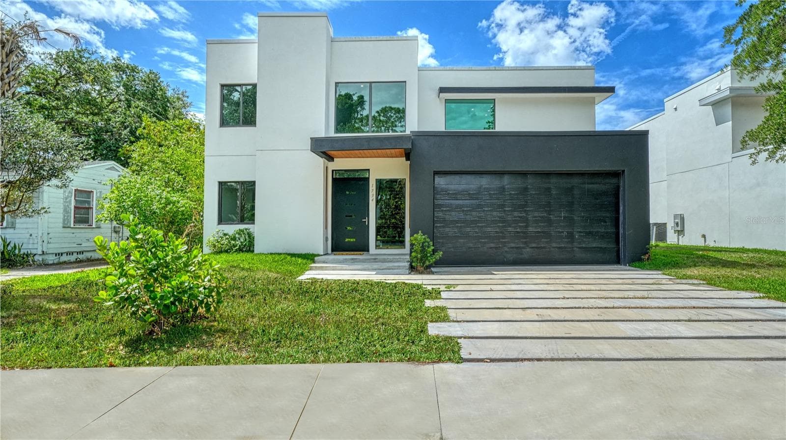 1734 Wisconsin Ln