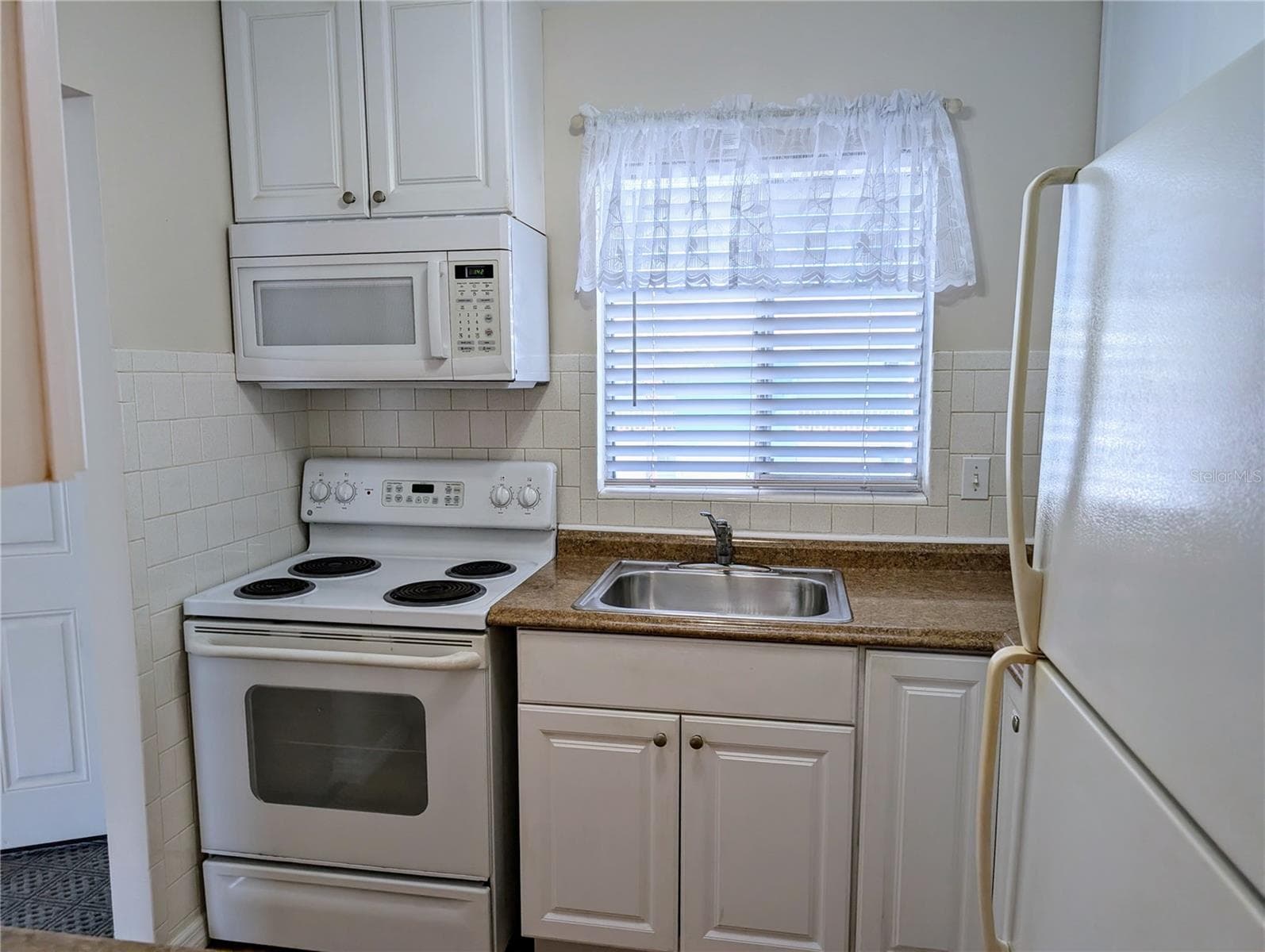 1840 Sunny Dr #D-36 photo 5