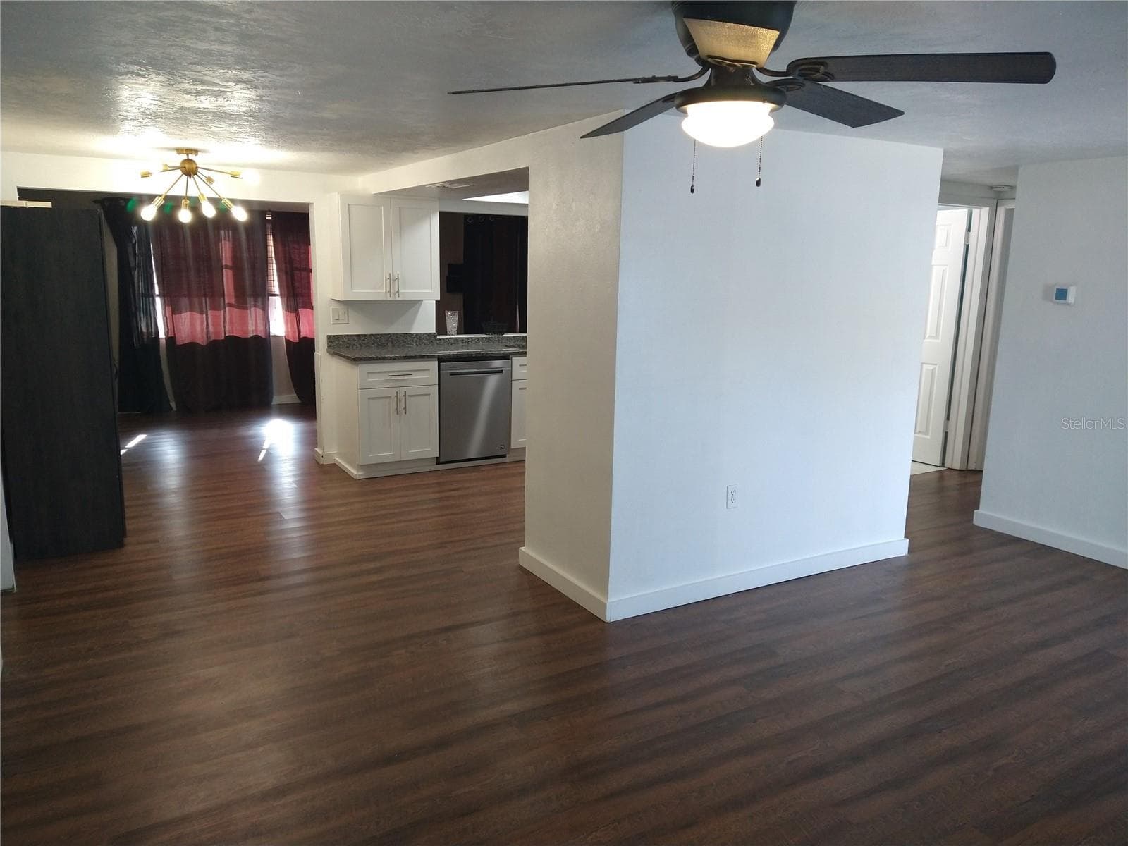 12910 College Hill Dr photo 4