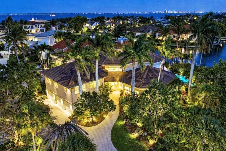 510 Harbor Gate Way photo 3