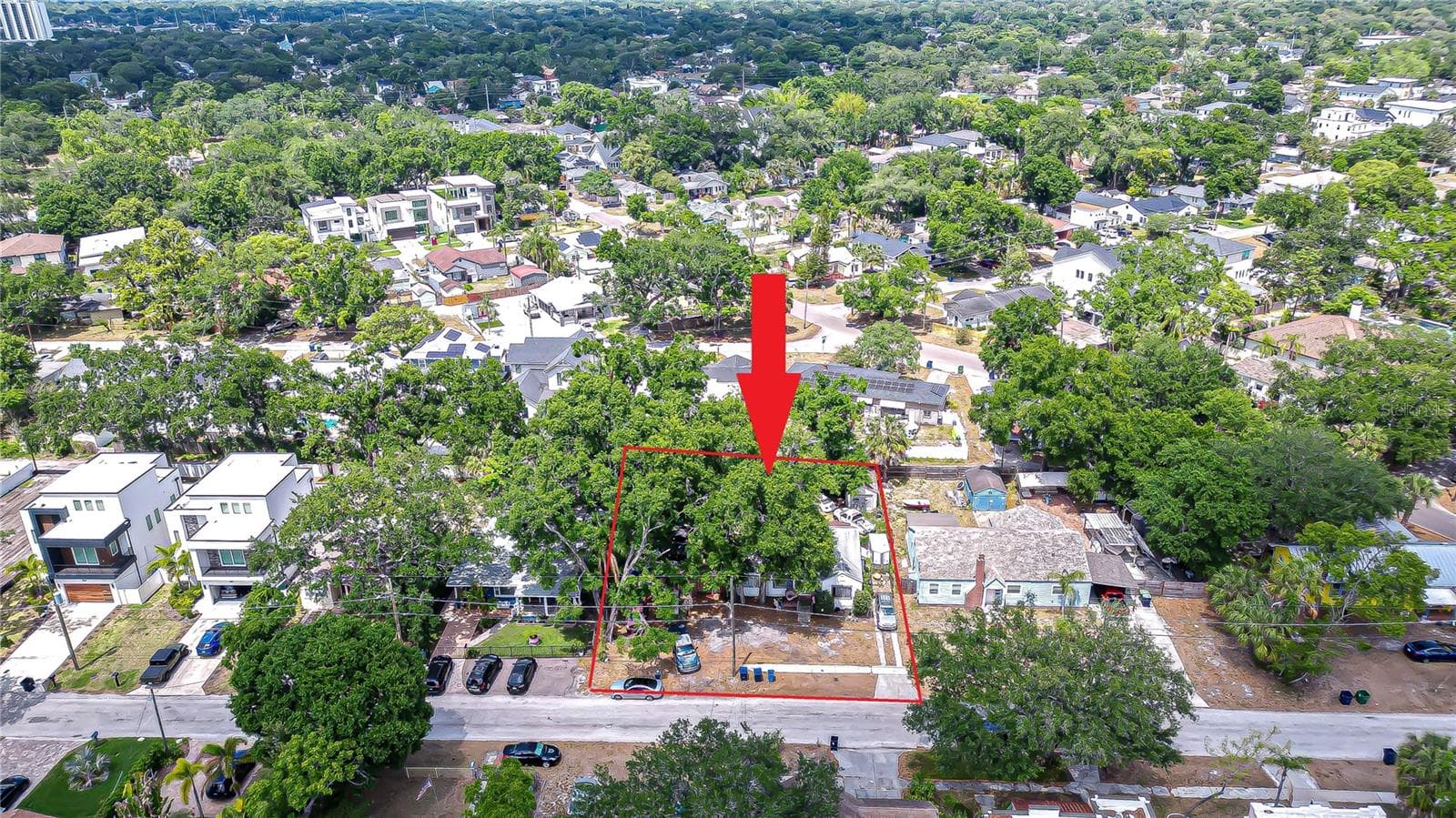 1009 W Coral St photo 3