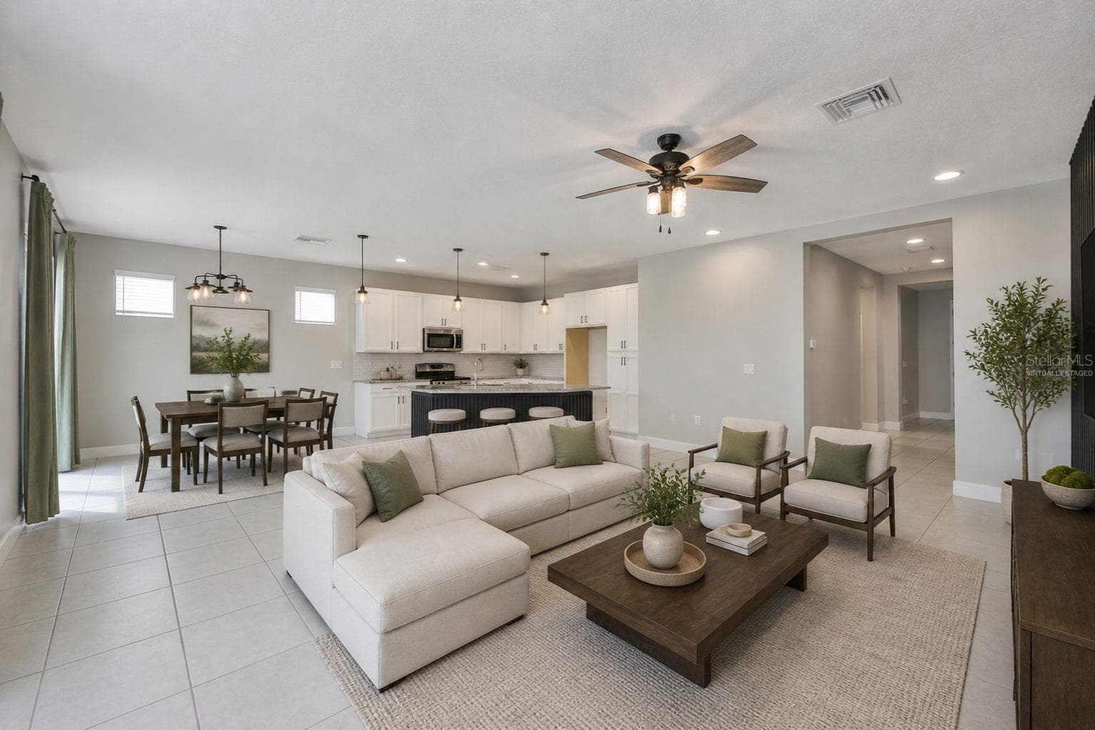6207 Voyagers Pl photo 5
