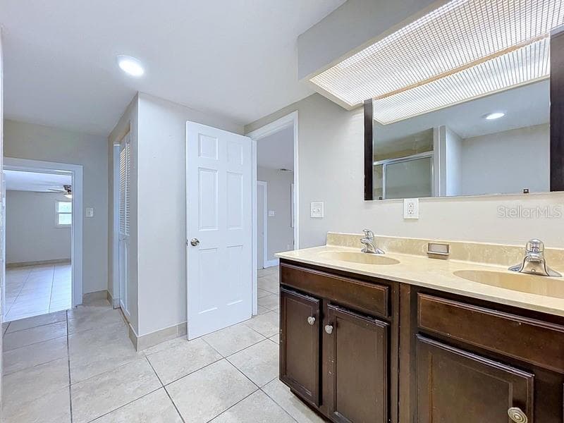 7018 54th Ave N photo 5