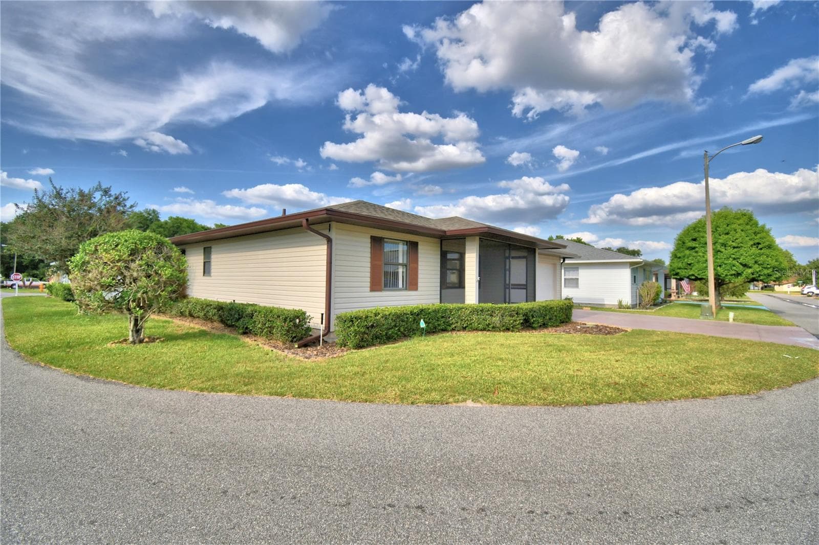4828 Squire Hollow Dr