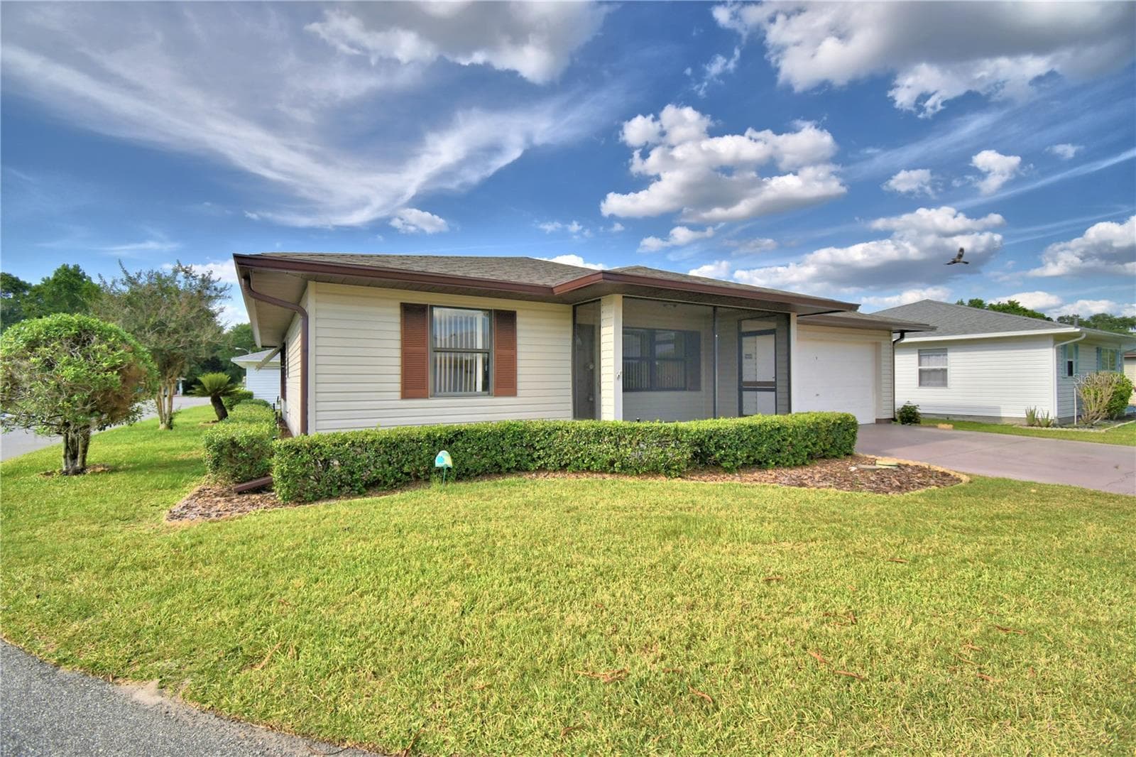 4828 Squire Hollow Dr photo 4