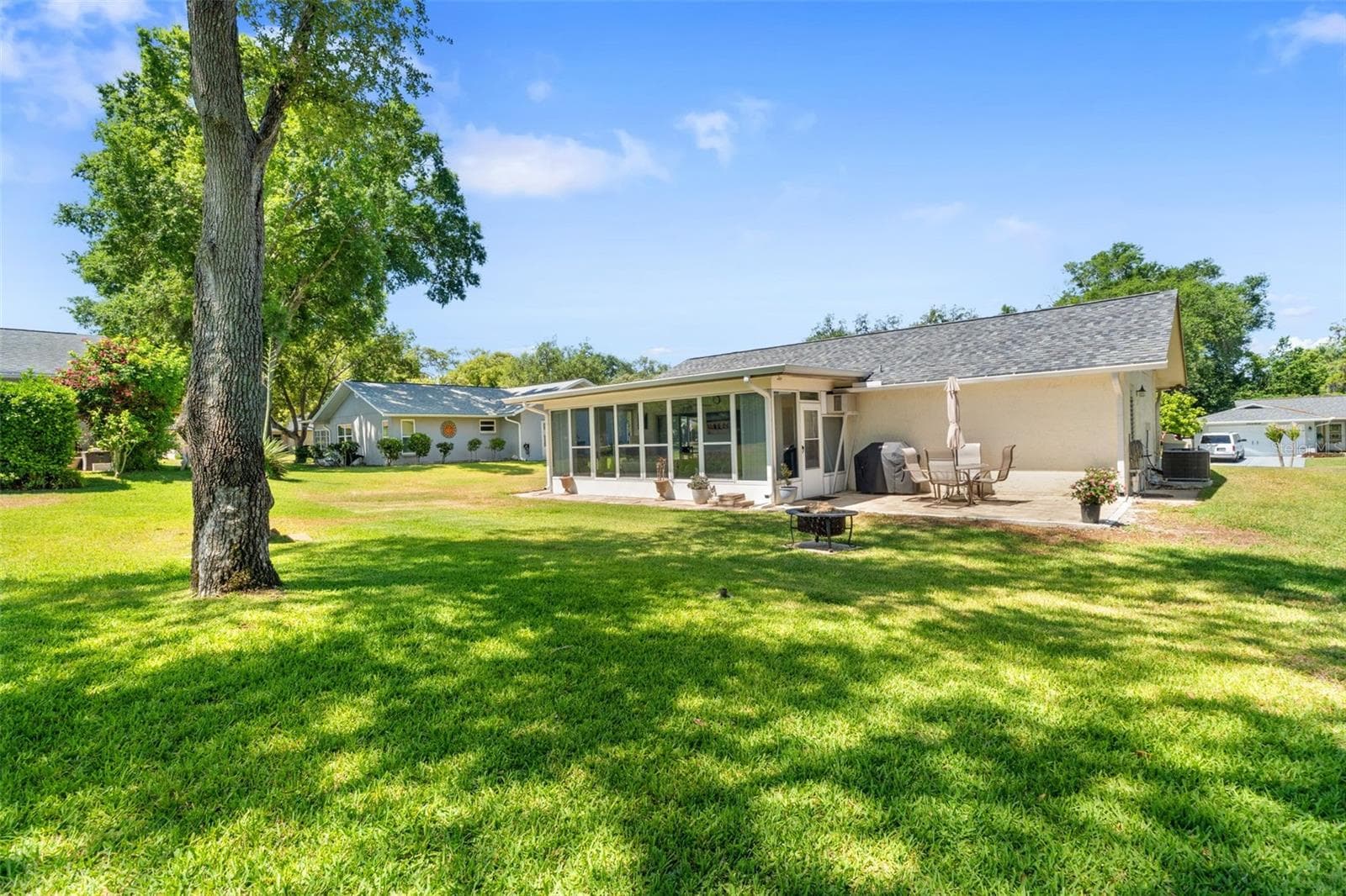10520 Springwood Dr photo 5