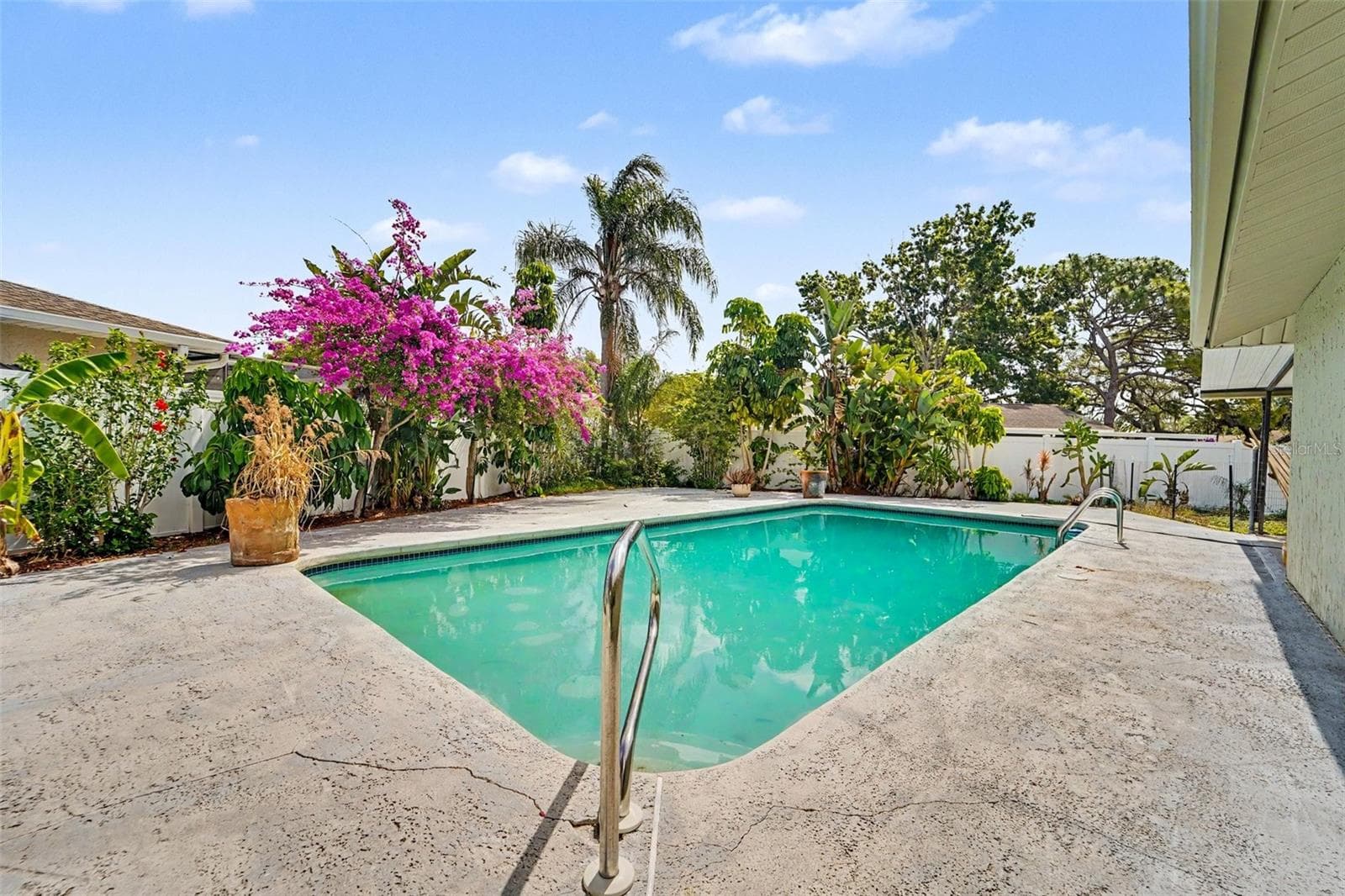 10938 Salt Tree Dr photo 5