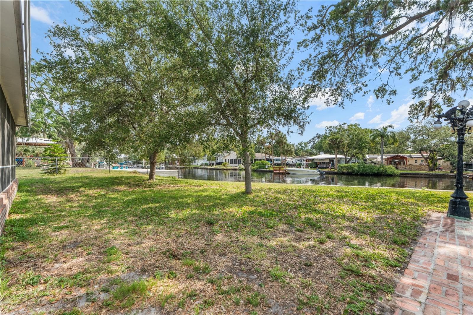 5822 River Rd photo 5