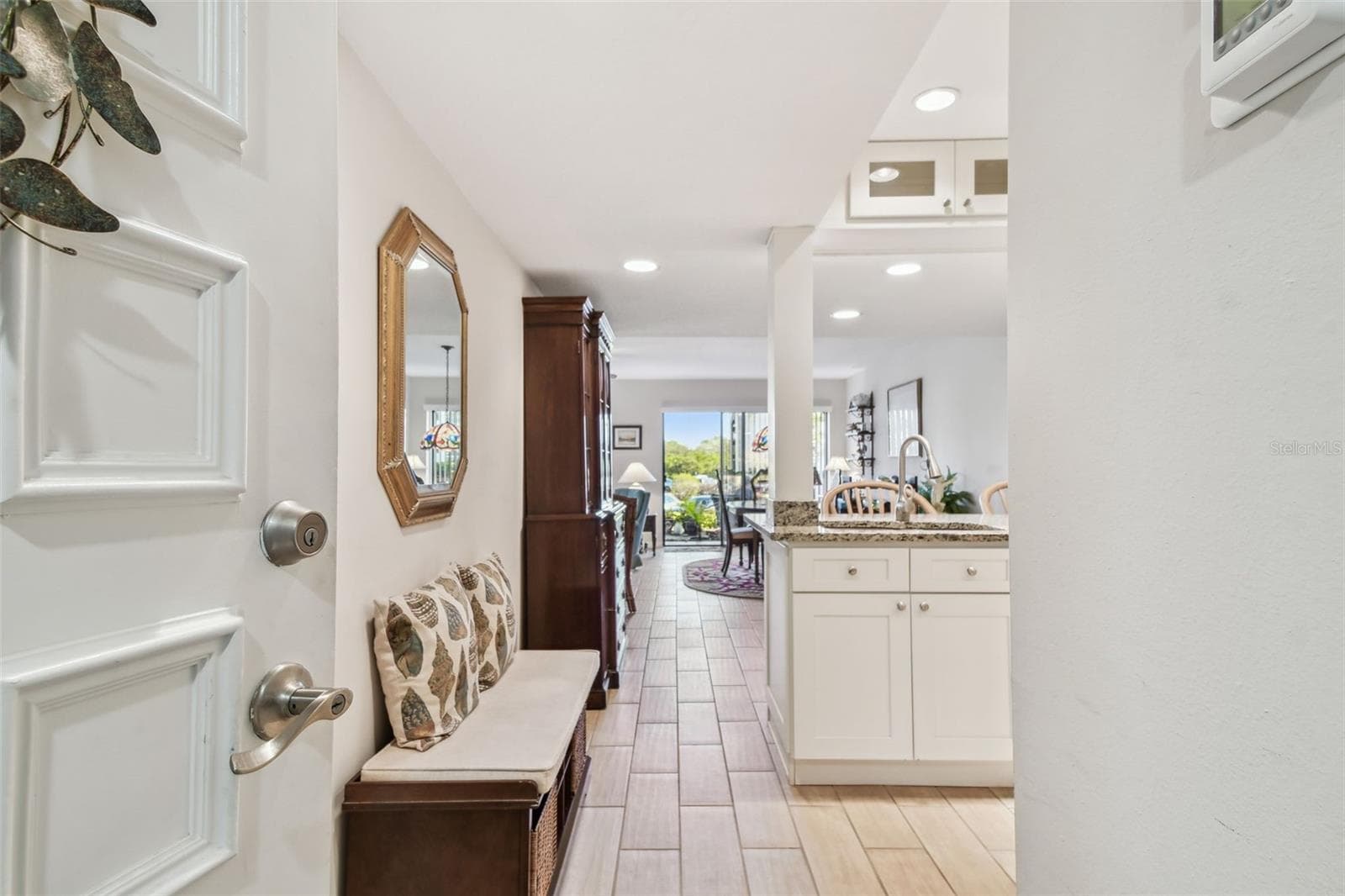 301 Mariner Dr #301 photo 3