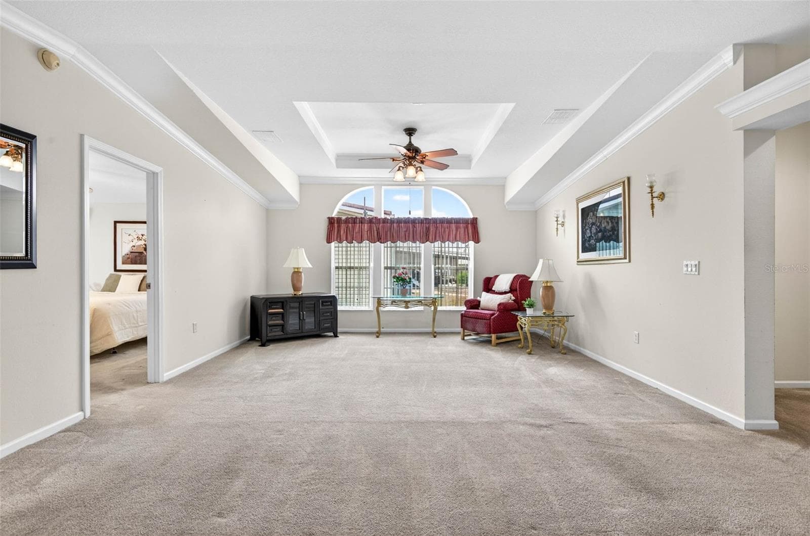 10047 Equity Ave photo 5