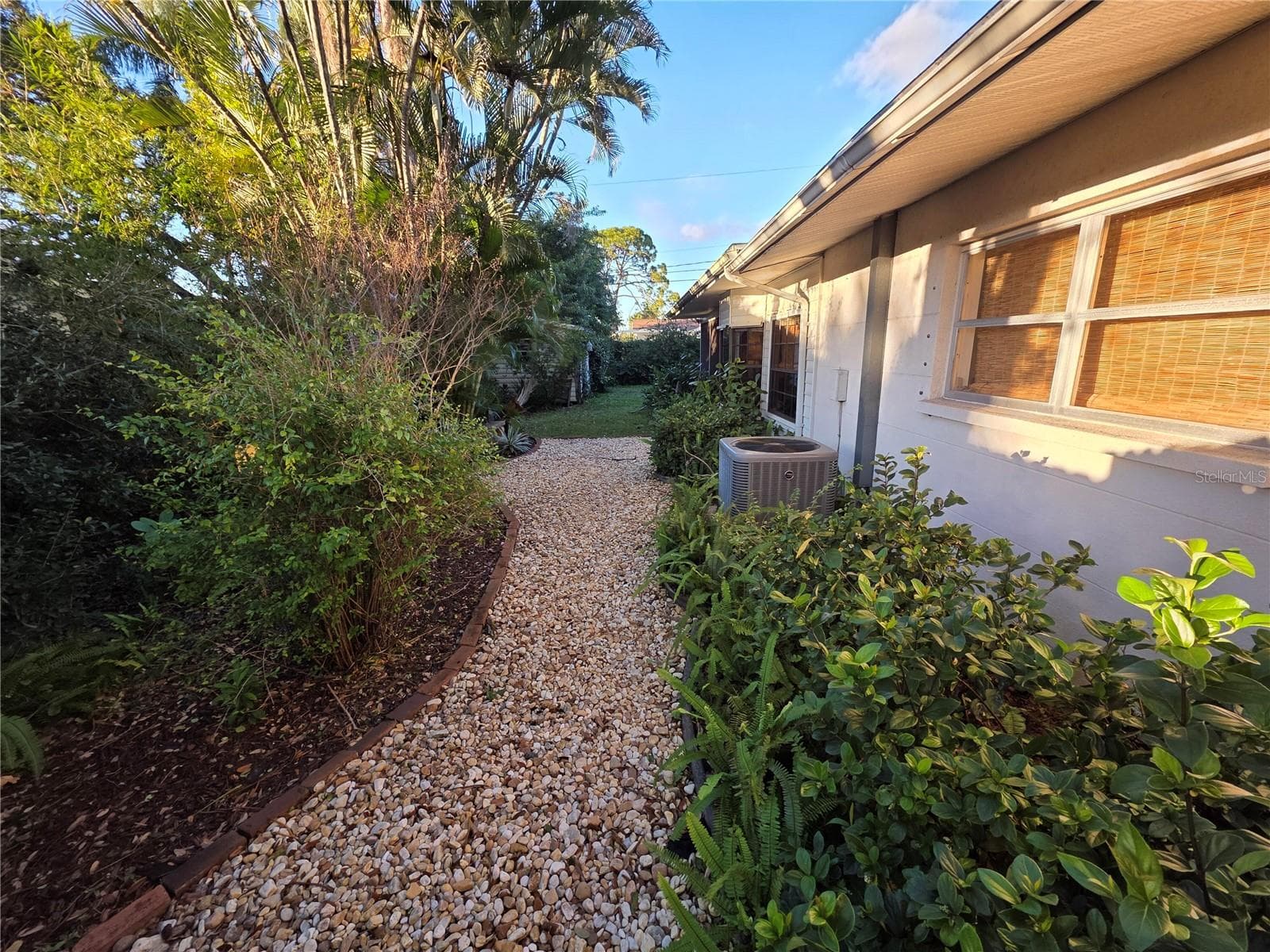 4718 Crystal Ave photo 5