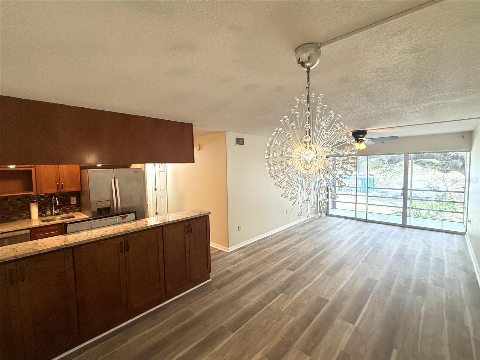 2302 S Manhattan Ave #219 photo 3