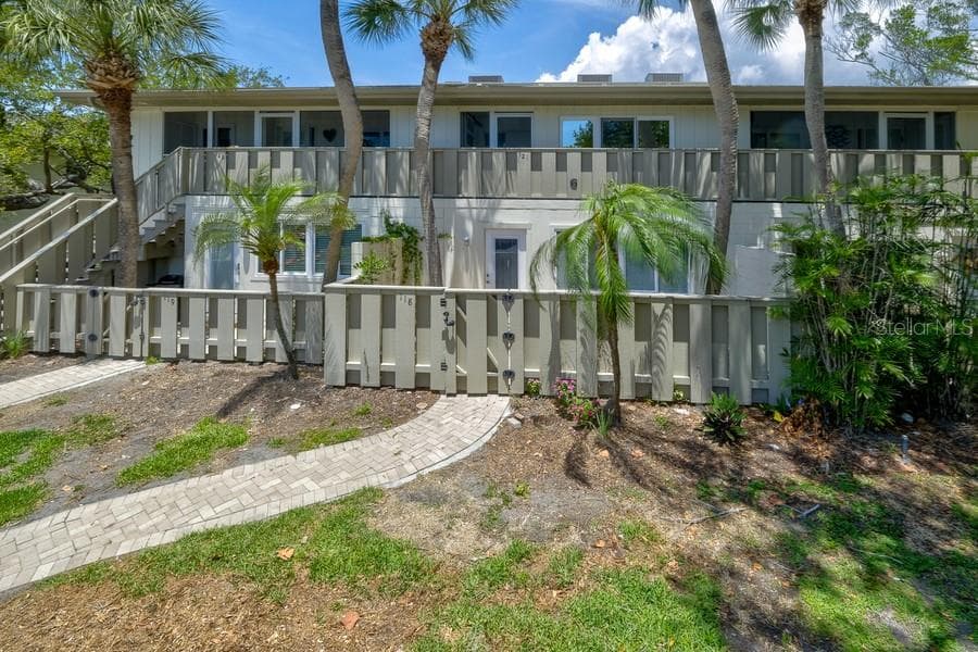 6700 Gulf Of Mexico Dr #118 photo 4