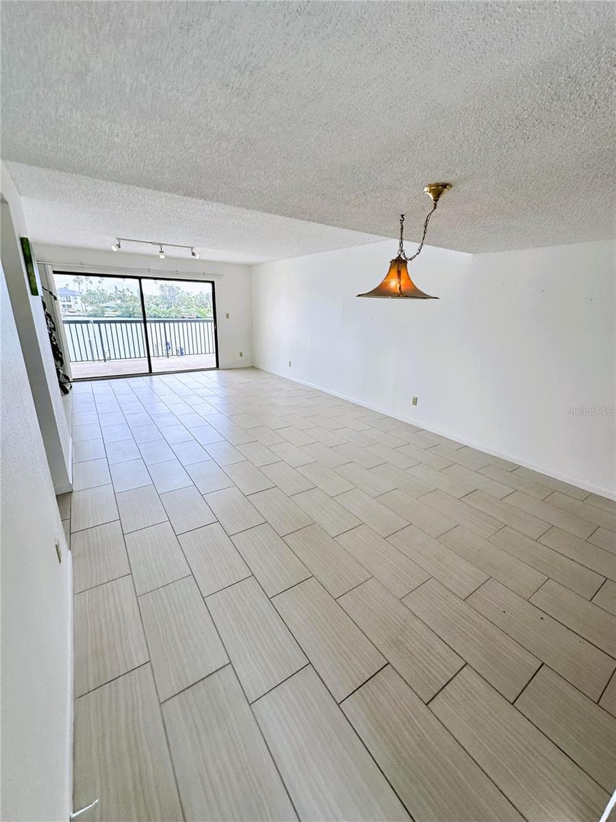 3111 Pass A Grille Way #109 photo 4