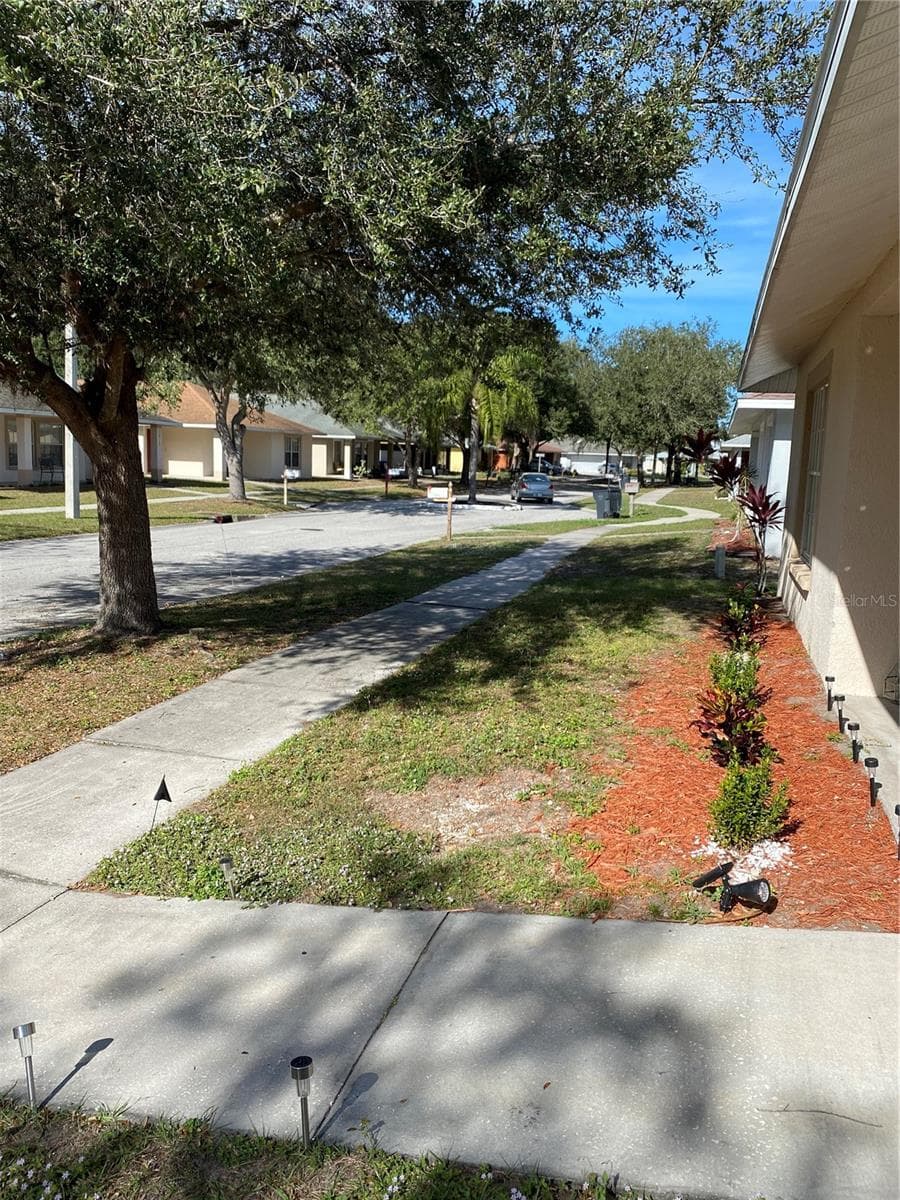 10328 Summerview Cir photo 5