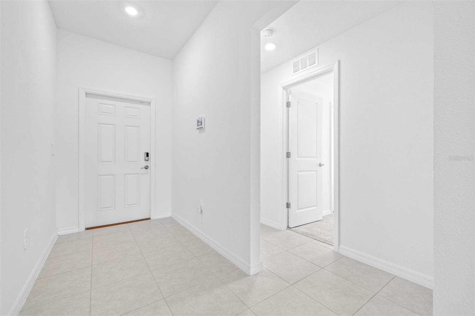 5182 Fiddle Fig Ave photo 4