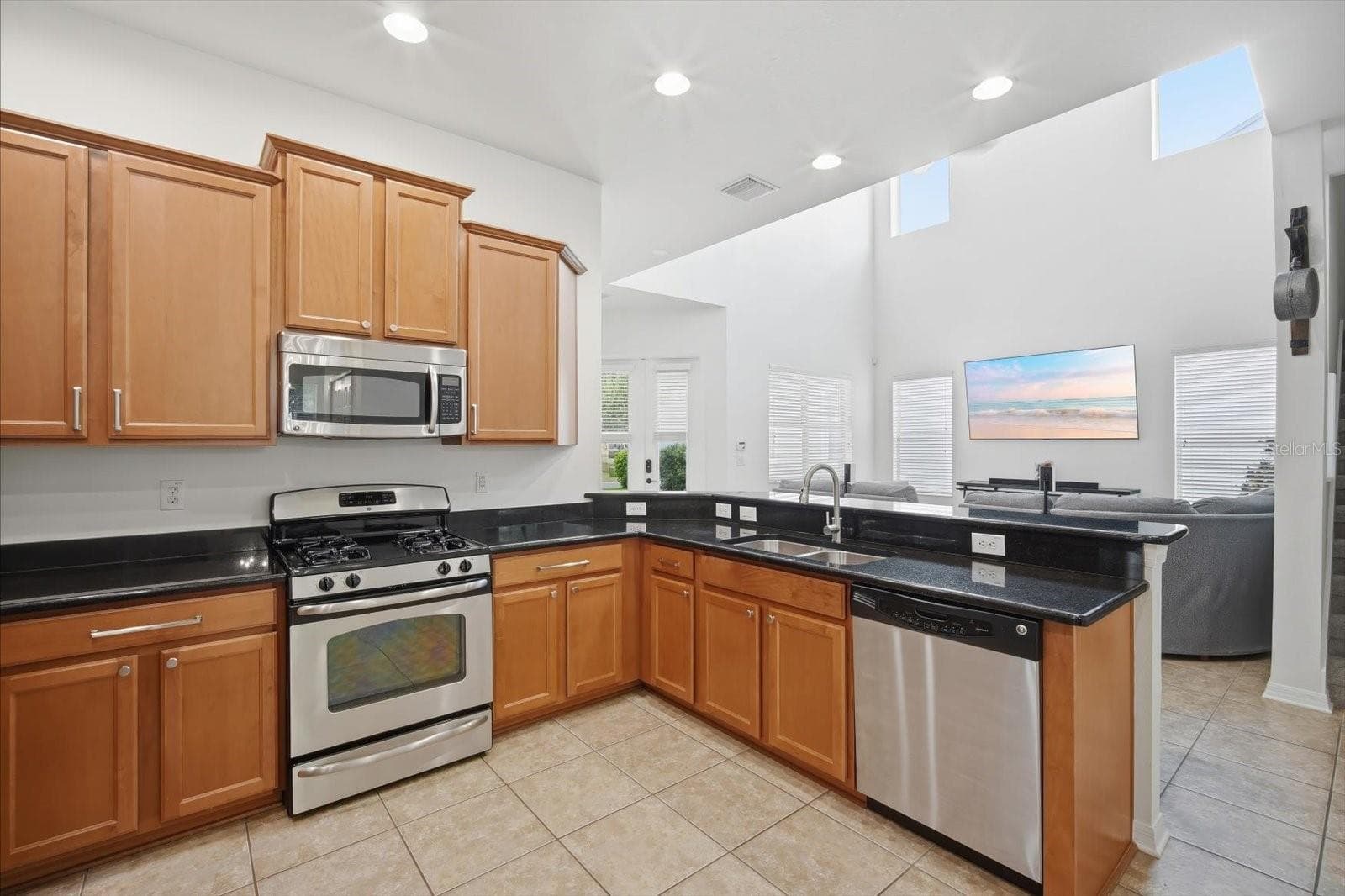 11310 Winthrop Lake Dr