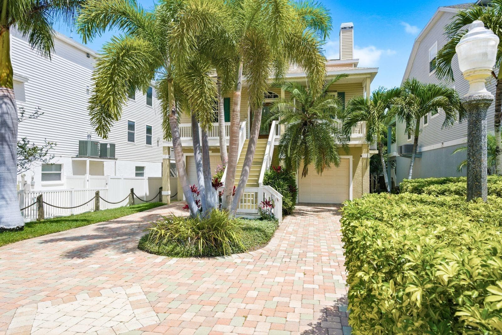 503 Palm Ave photo 3