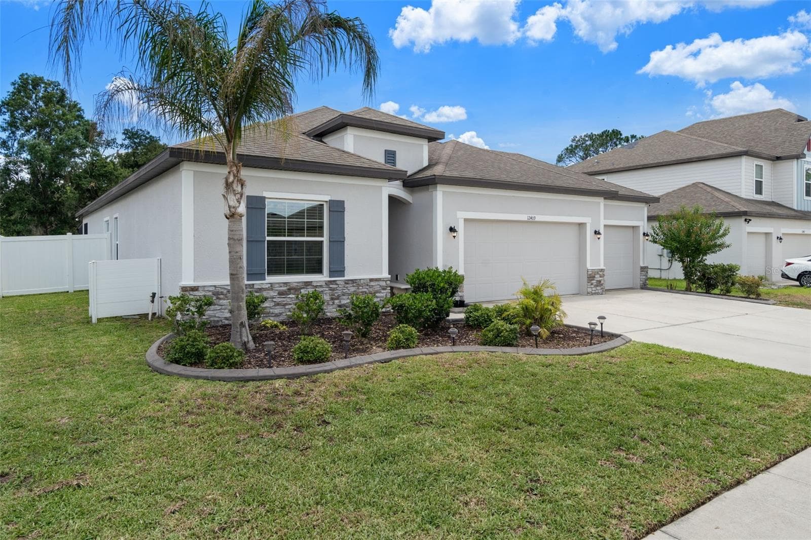 12409 Brick Cobblestone Dr photo 4