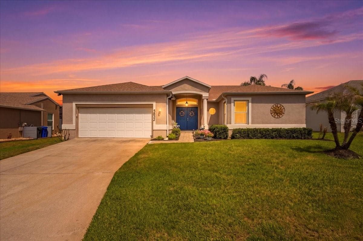 5832 Swallow Dr
