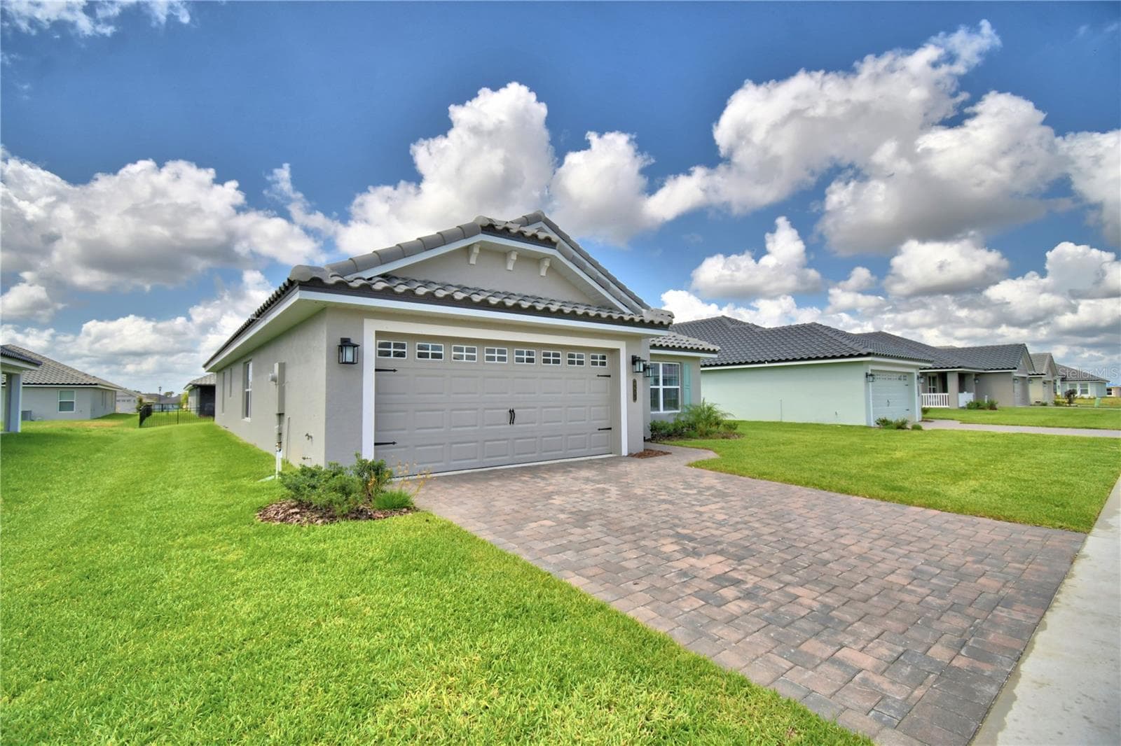 4651 Grandview Glen Dr