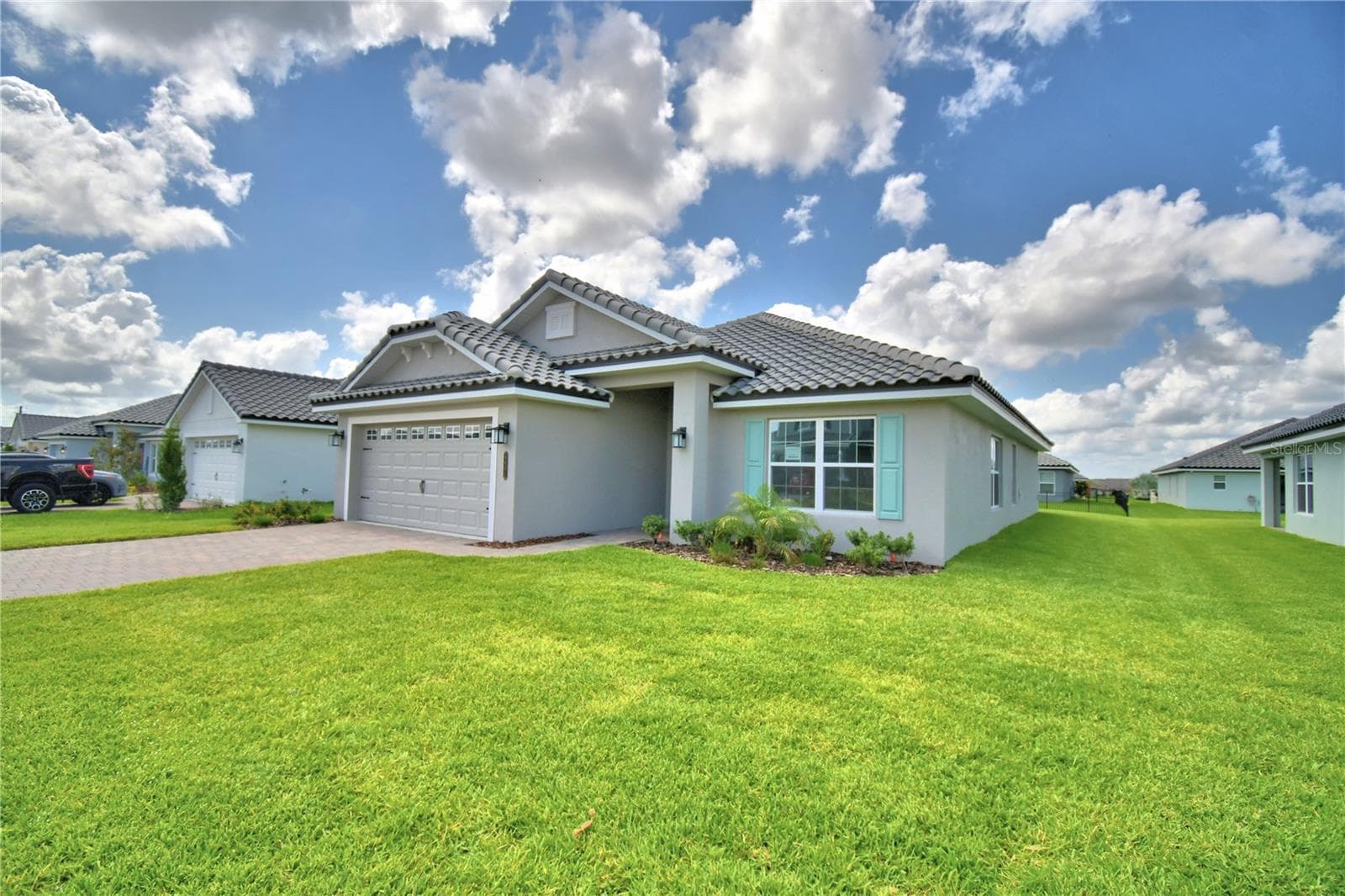 4651 Grandview Glen Dr photo 3