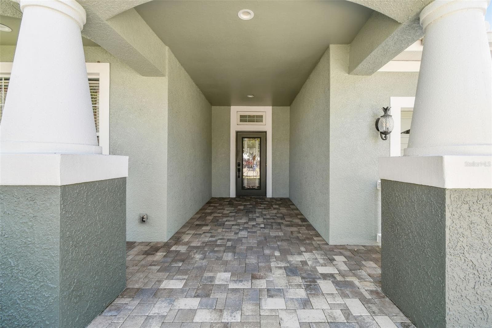 21753 Garden Walk Loop photo 5