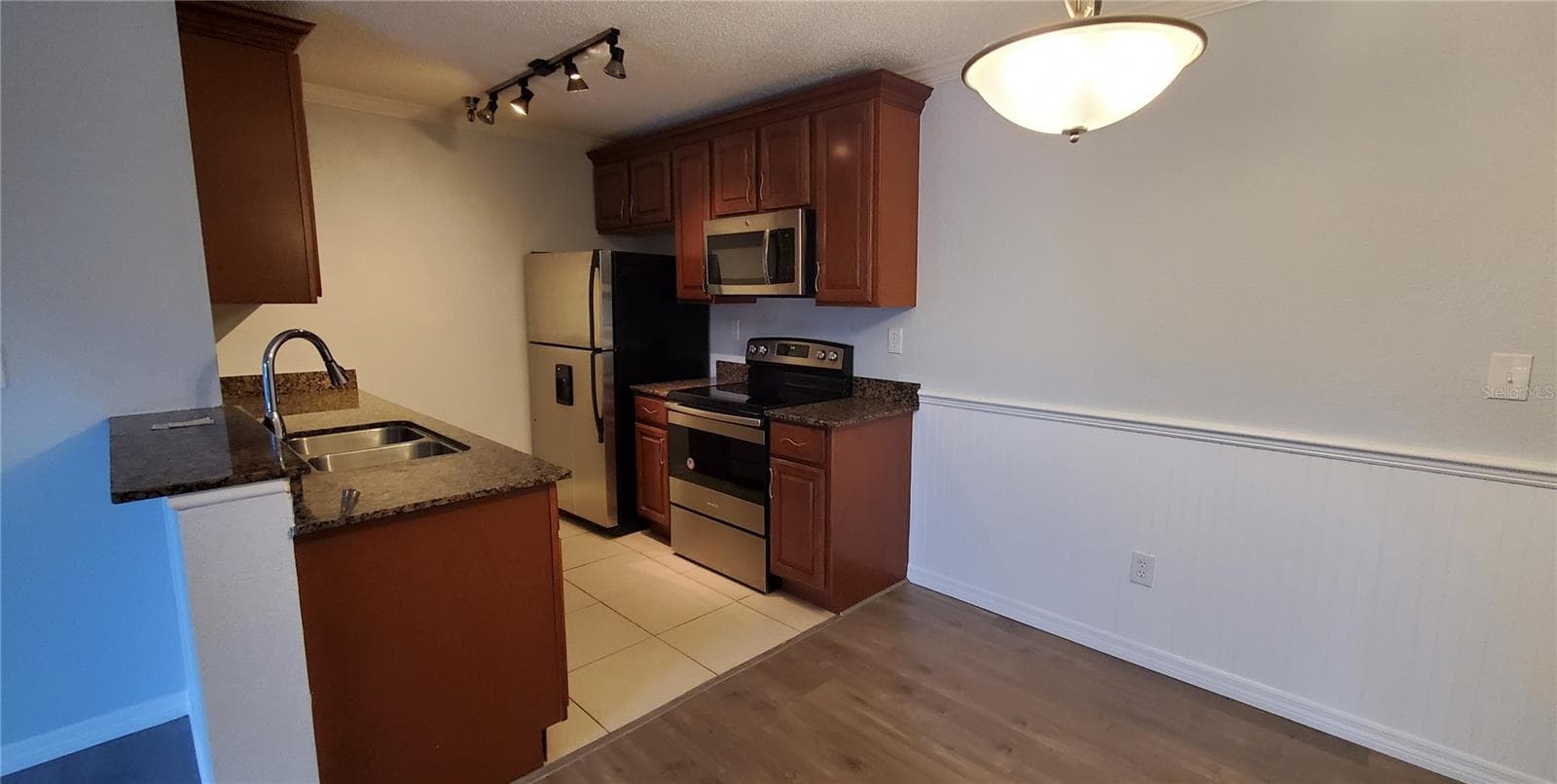 10263 Gandy Blvd N #403 photo 4