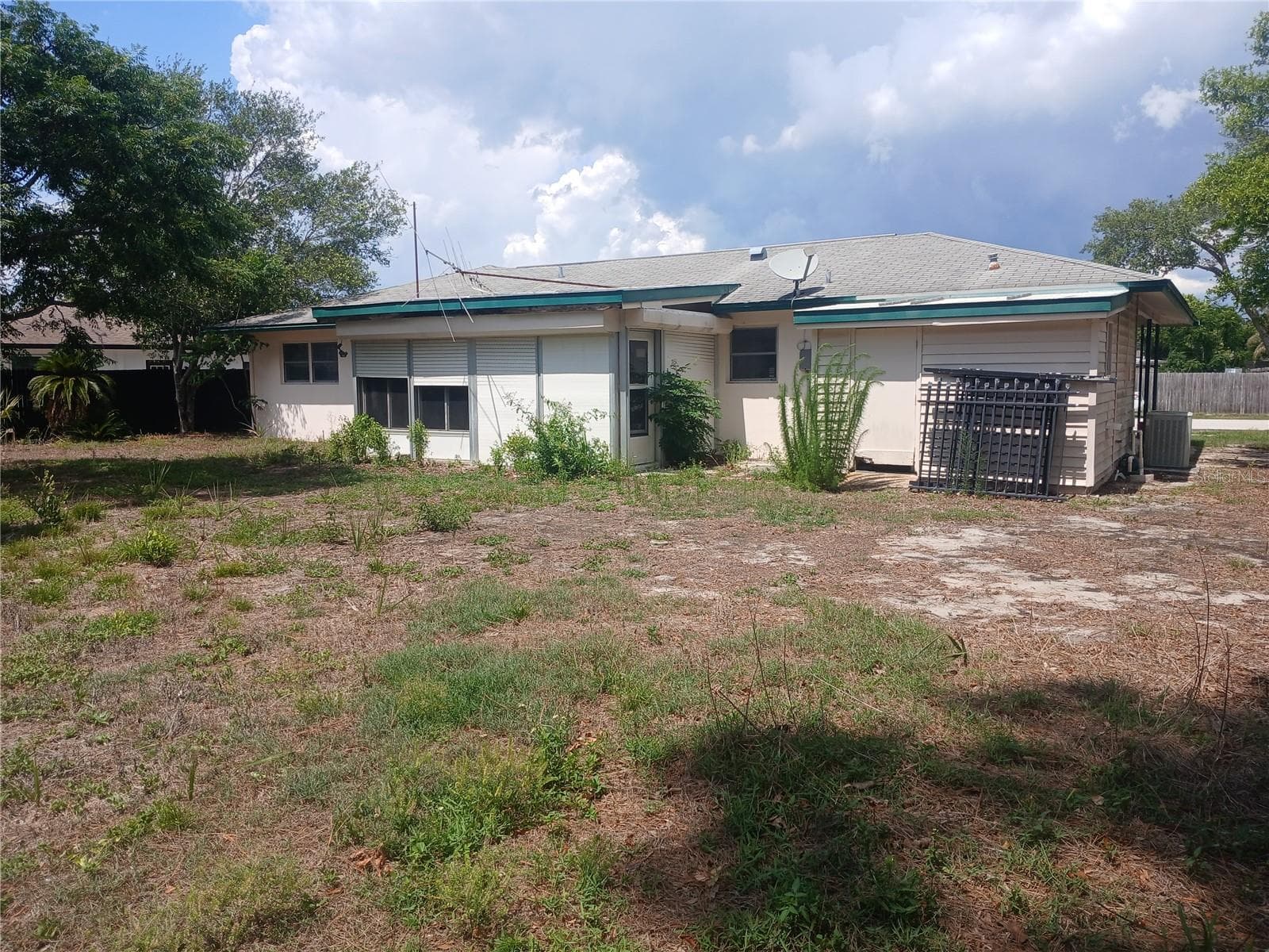 7304 Acorn Cir photo 3