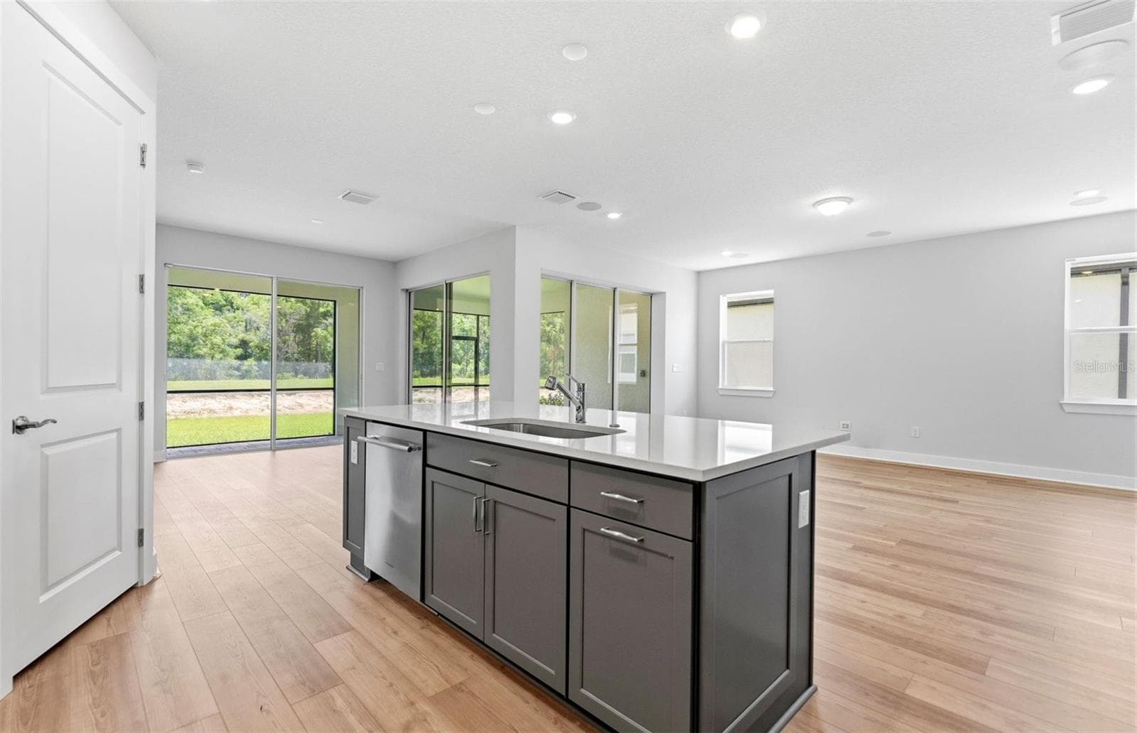 13504 Canyon Ridge Rd photo 4