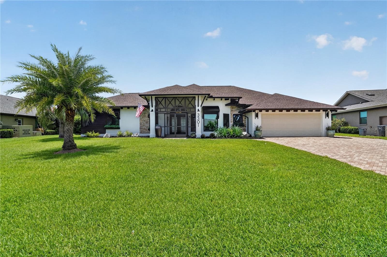 3301 Lakeside Cir photo 5