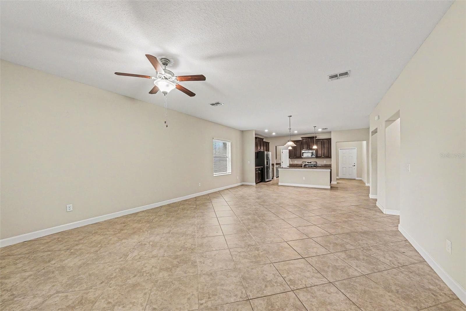 11809 Twilight Darner Pl photo 4