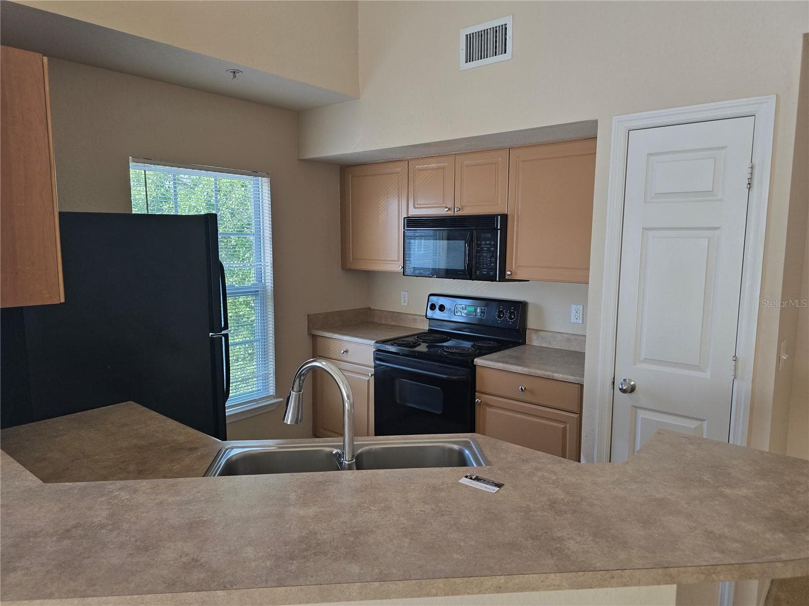 5601 Rosehill Rd #203 photo 3