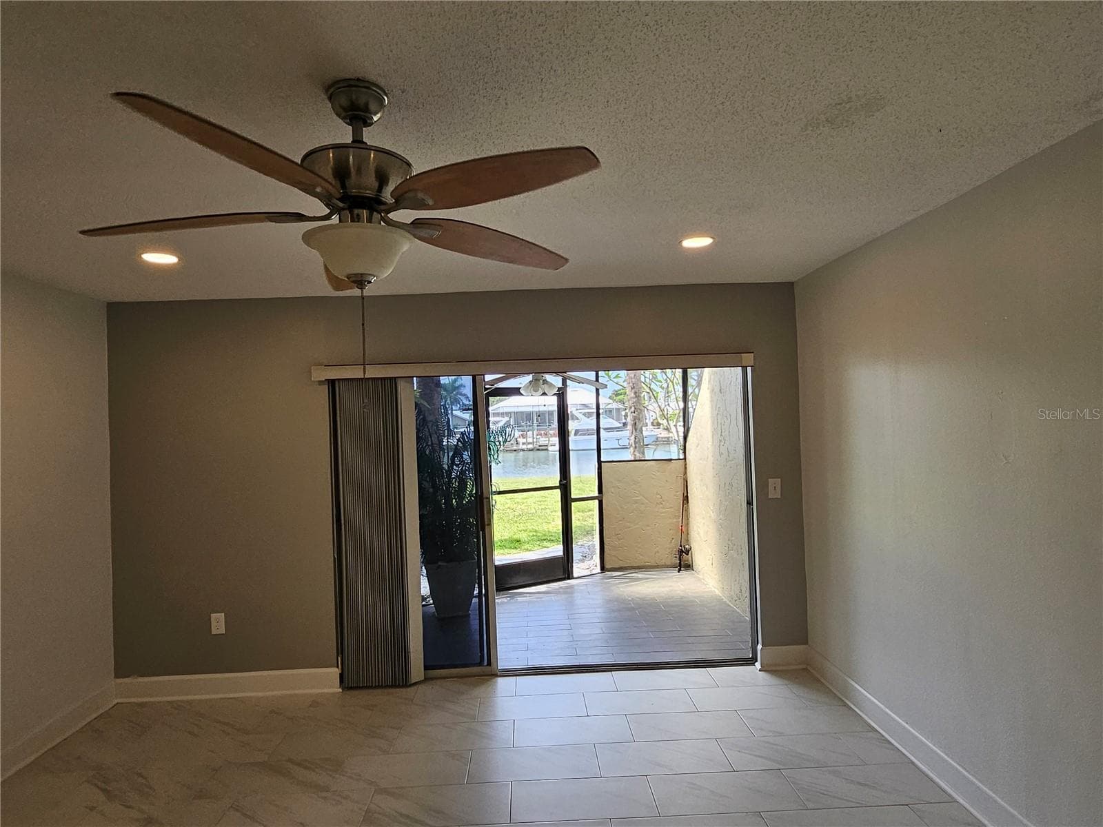 1028 Apollo Beach Blvd #19 photo 4