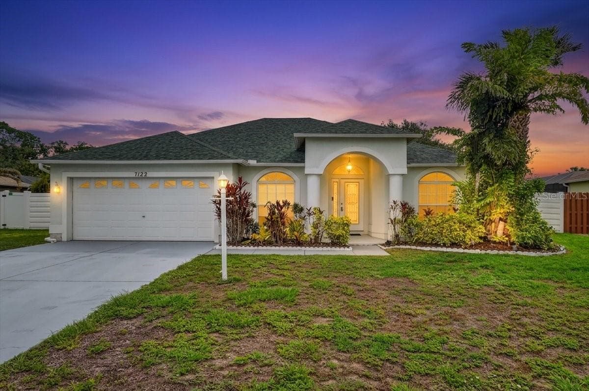 7122 87th Ln E photo 2