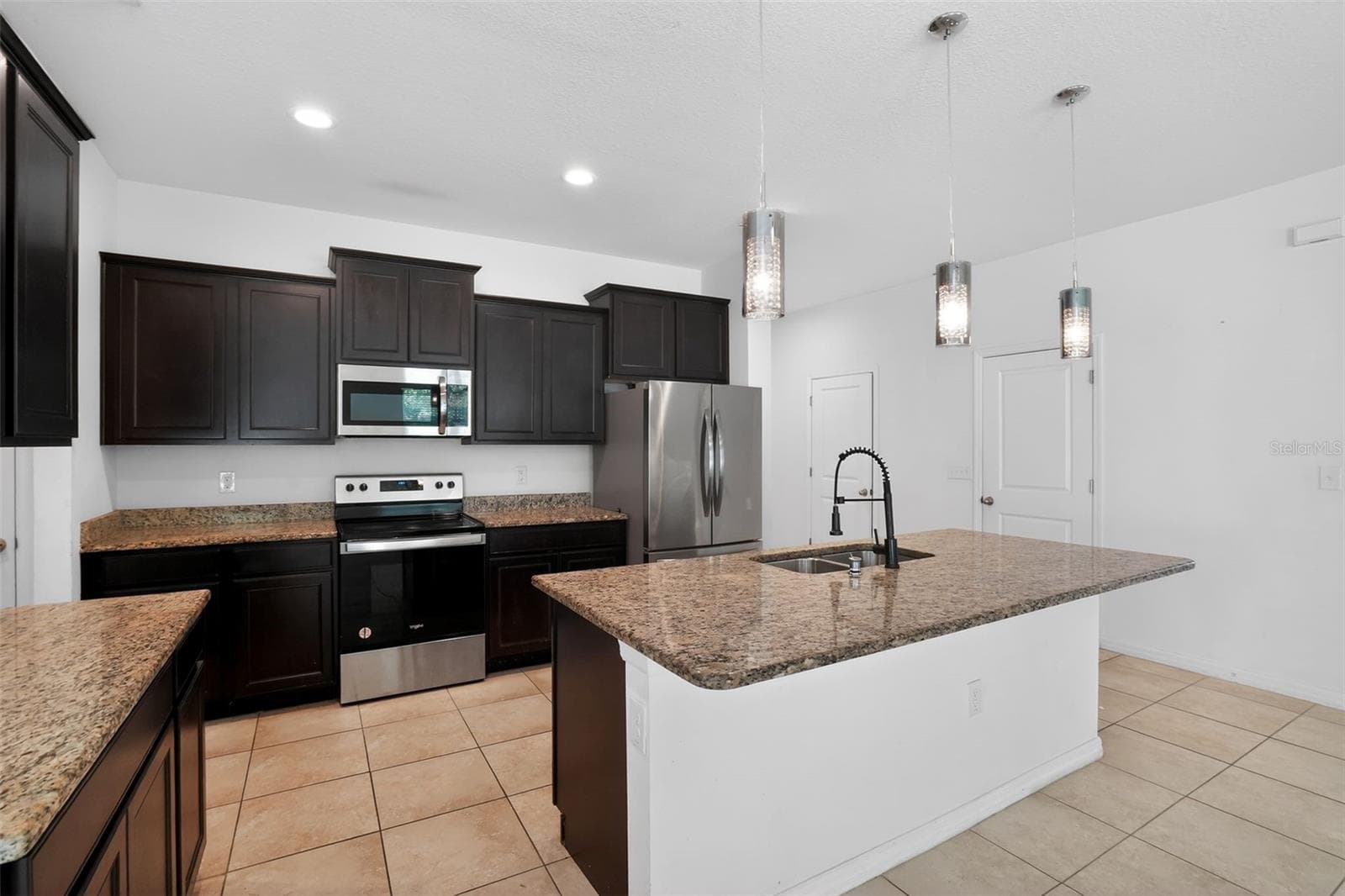 11406 Warren Oaks Pl