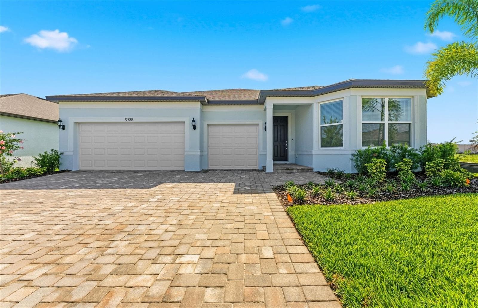 9738 Autumn Ridge Ave
