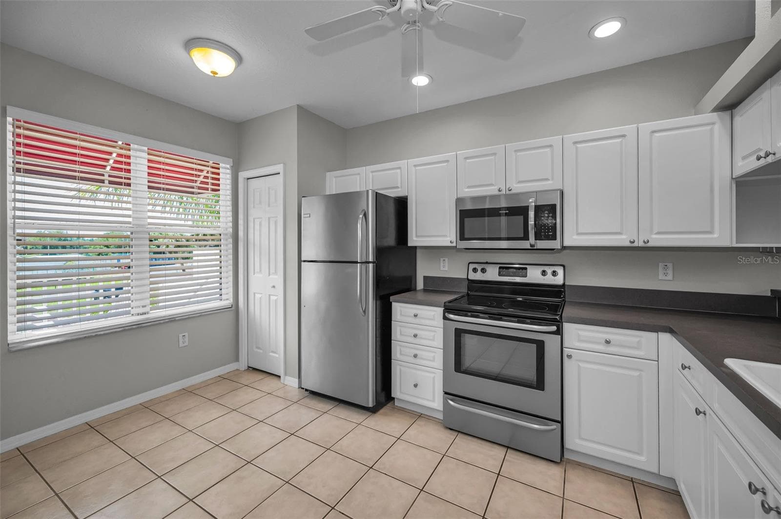 1400 Water View Dr W #202 photo 4