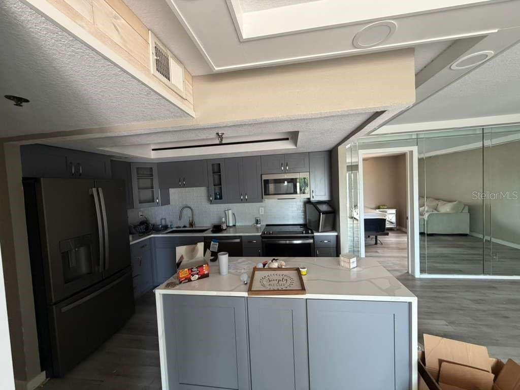 7432 Sunshine Skyway Ln S #206 photo 4
