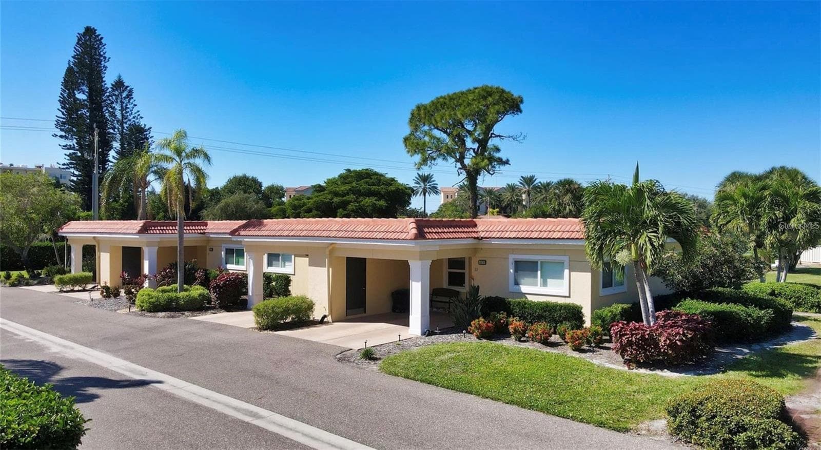 4860 Gulf Of Mexico Dr #Villa 13