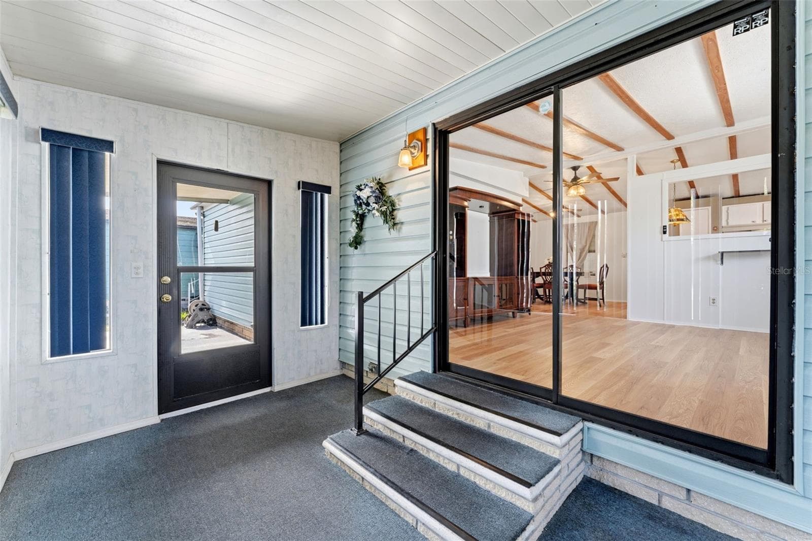 34334 Countryside Dr photo 4